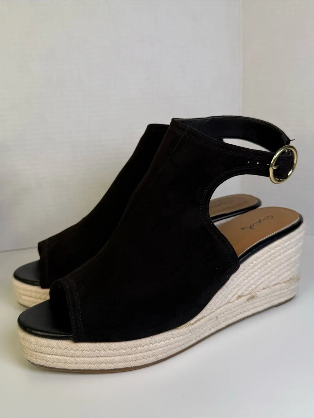 Qupid Caleb Black & Beige Open-Toe Espadrille Wedge Boho Sandals Womens Size 10
